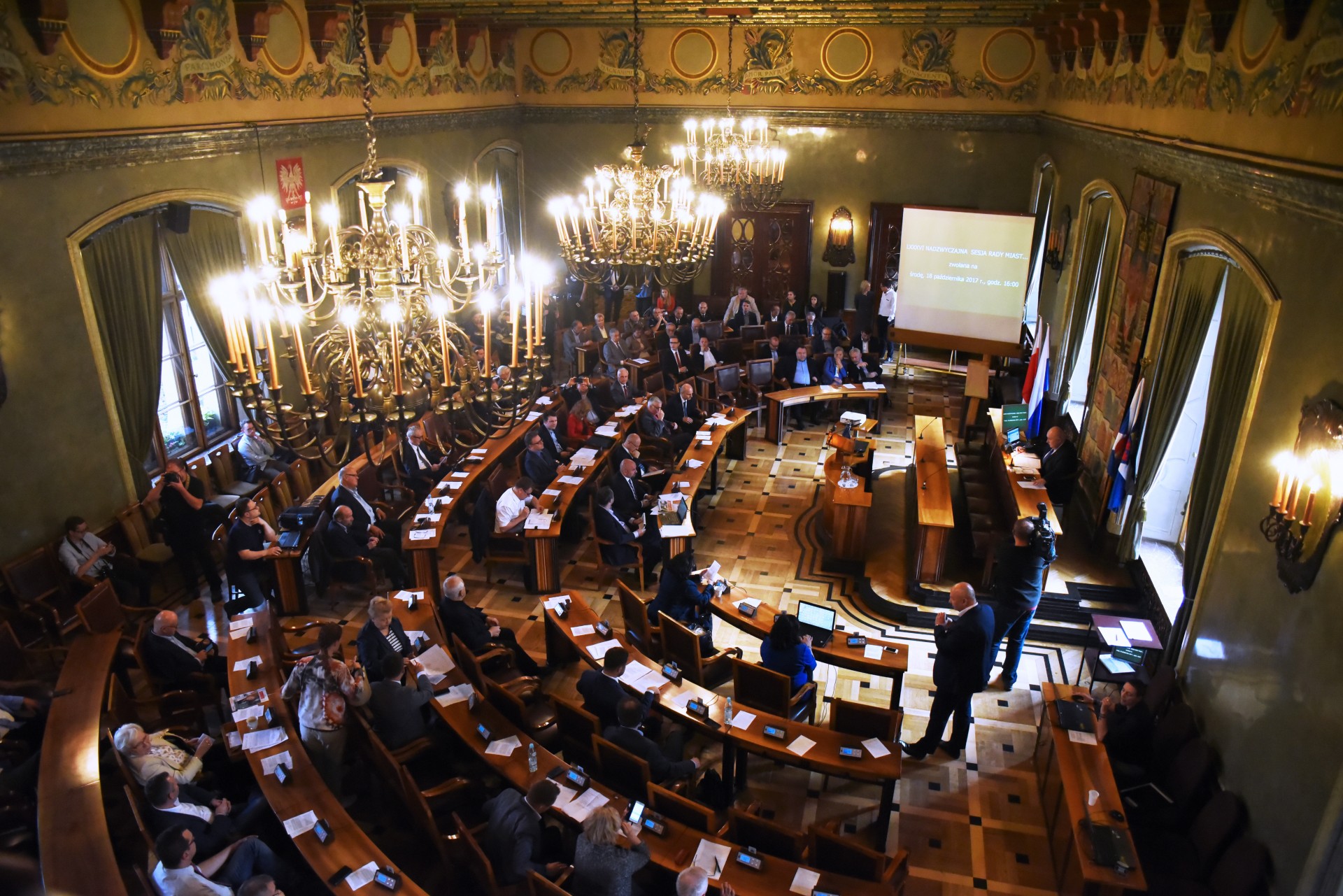 Prezydent do radnych pokażcie że macie jaja ale nie zagłosowali po