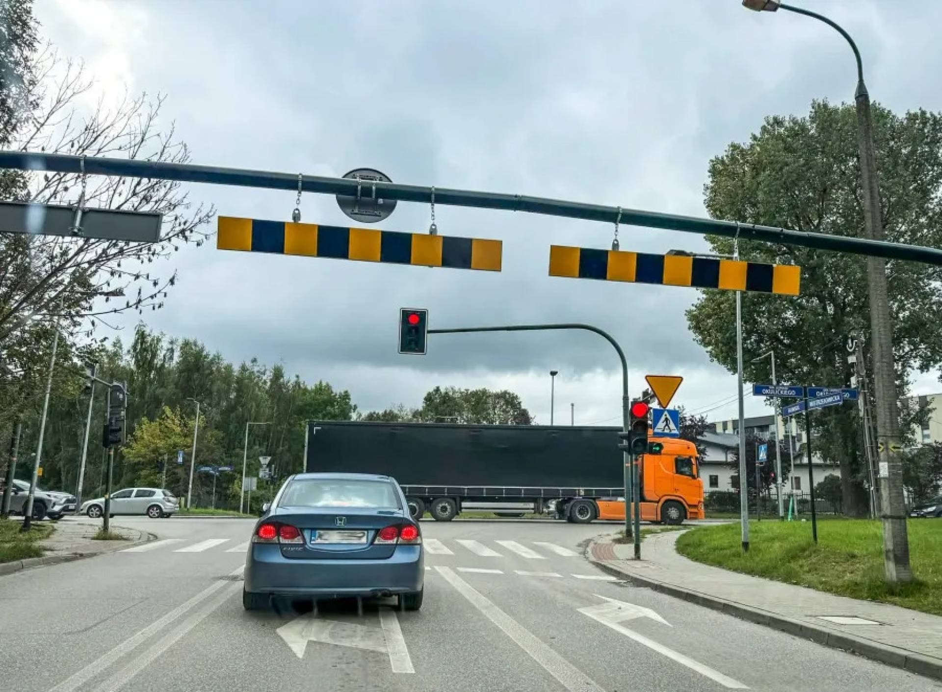 Mistrzejowicka nie dla aut dostawczych - miasto spełnia prośbę mieszkańców