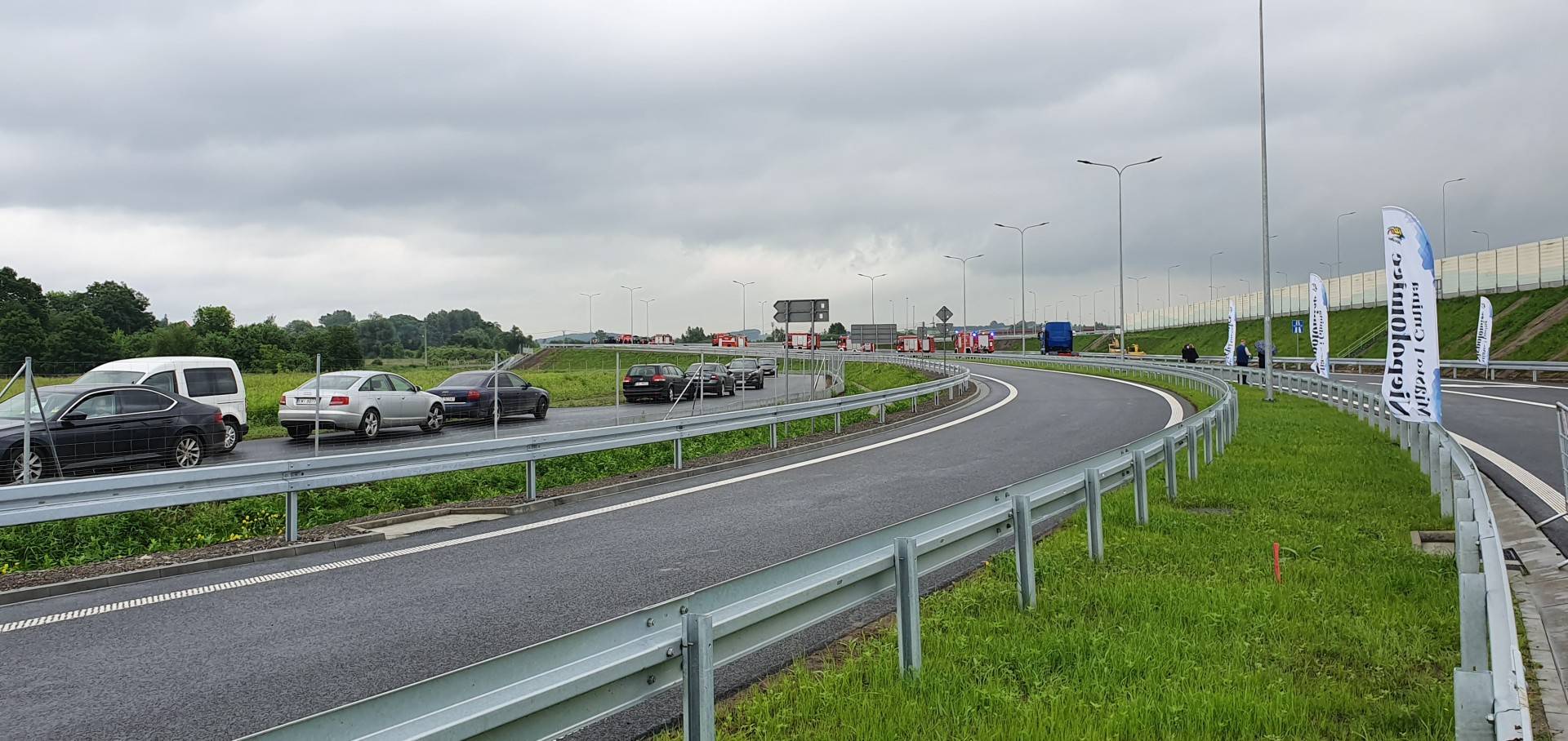 Konieczne naprawy gwarancyjne na autostradzie A-4, na węźle Niepołomice
