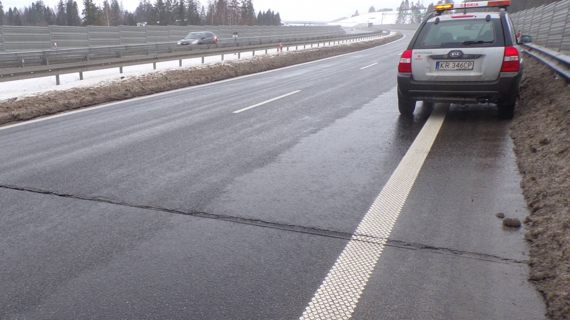 Groźne pęknięcia na nowej zakopiance, wprowadzono ograniczenia