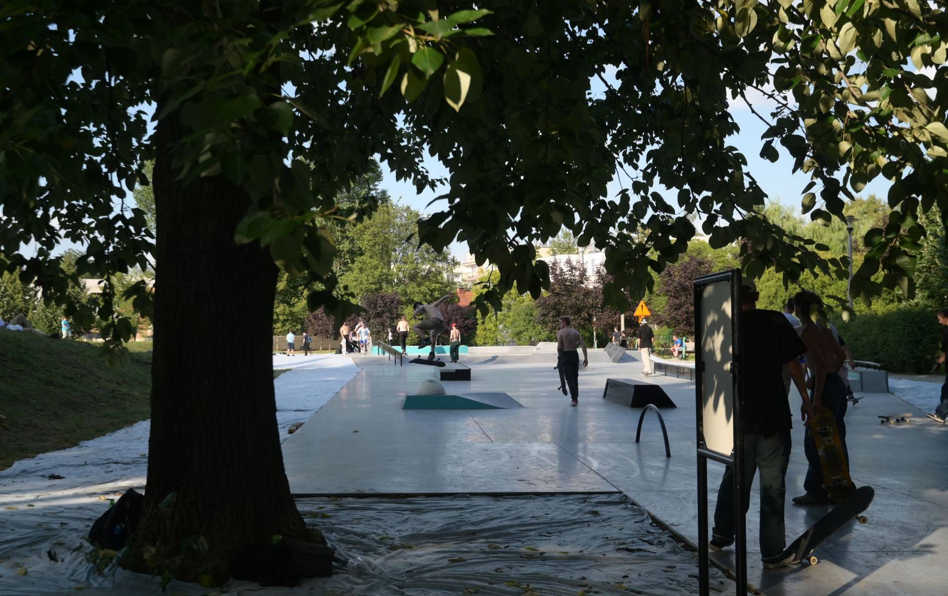 Nowy skatepark w Krakowie oficjalnie otwarty, kolejny taki obiekt w mieście