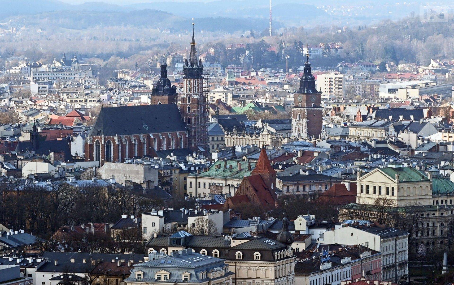 Rekordy w Krakowskim Centrum Kontaktu. Setki zgłoszeń