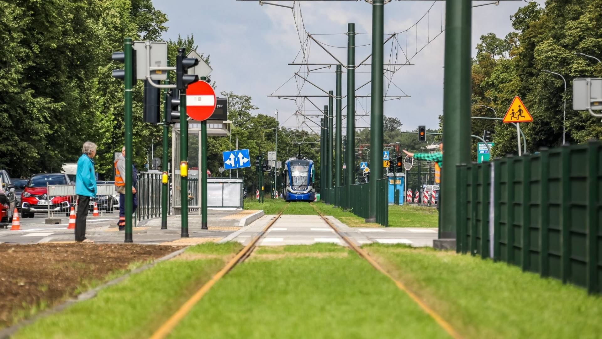 Od środy ułatwienia dla kierowców na Jana Pawła II, tramwaje wrócą tam pod koniec lipca