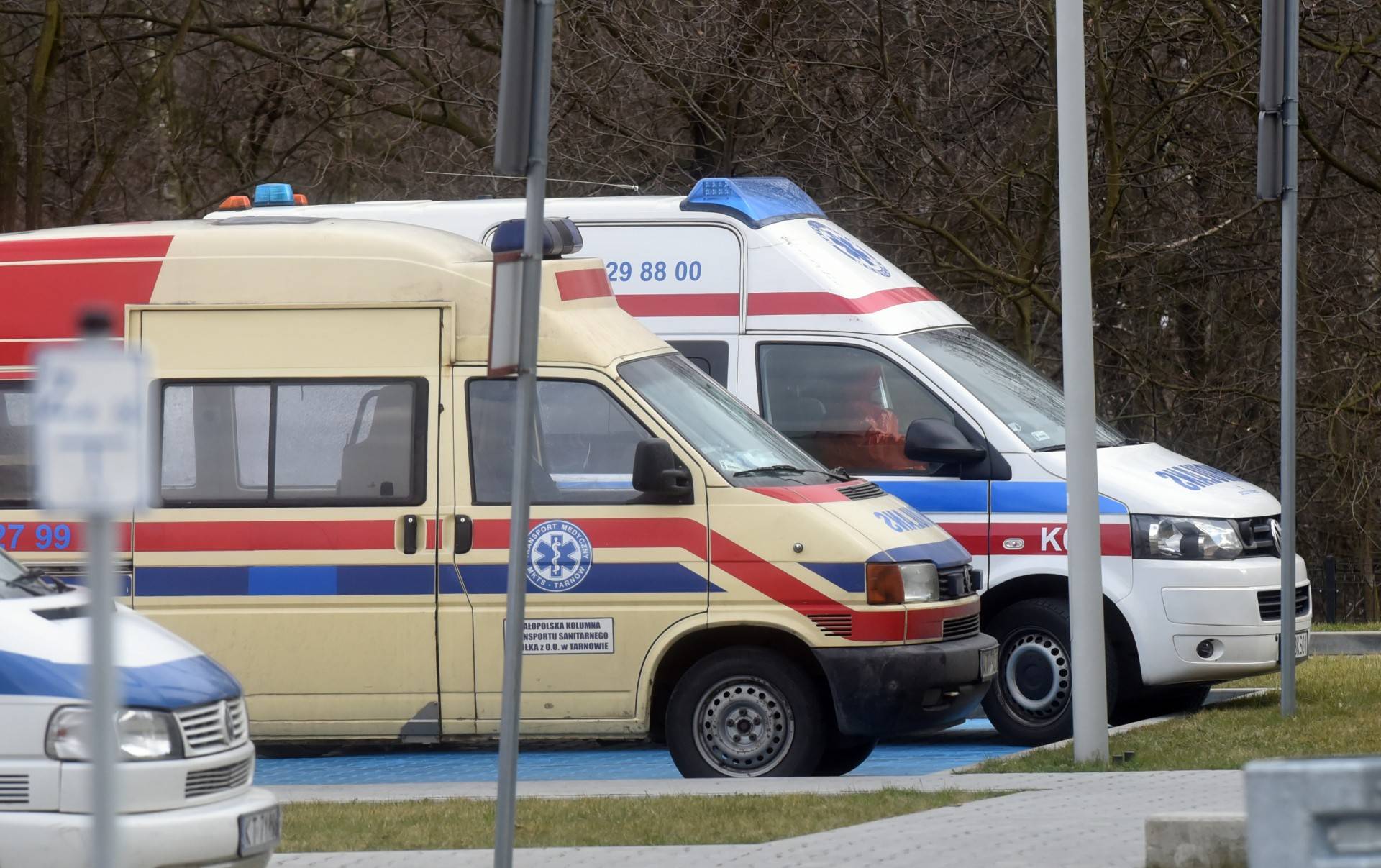 Nowe zakażenia COVID-19 w Krakowie i regionie,  w kraju zmarła 37-letnia kobieta