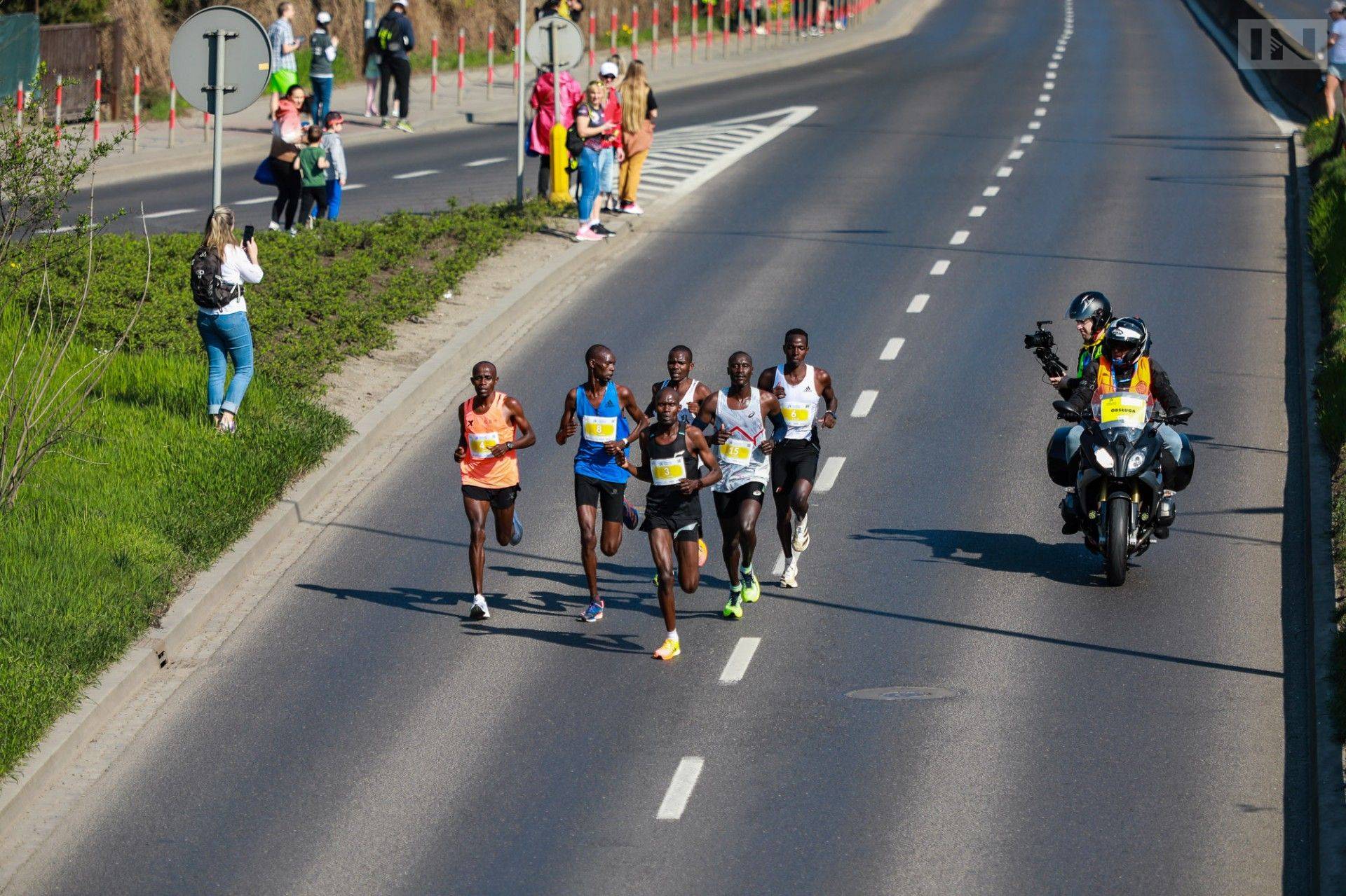 Radnego zaniepokoiła dominacja Kenijczyków w Cracovia Maraton, teraz się tłumaczy