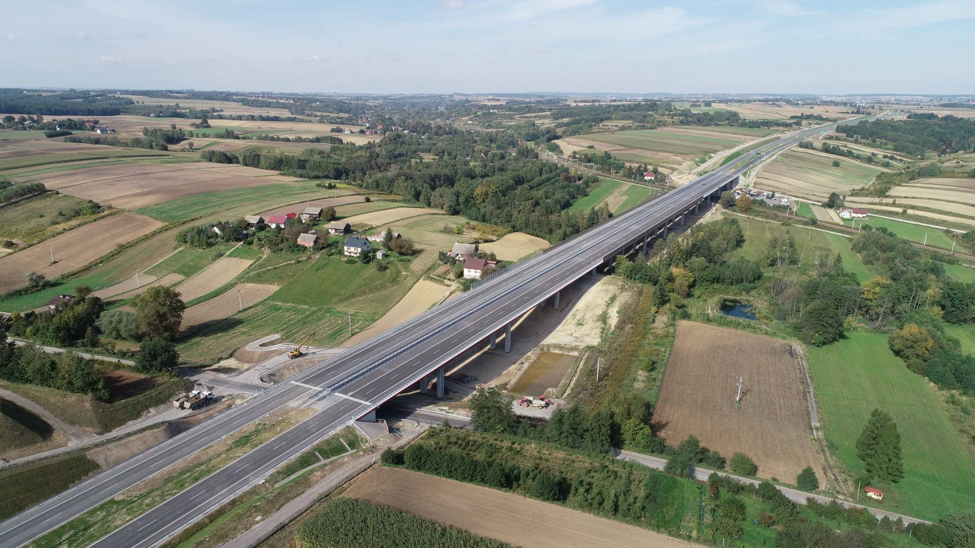 Od dziś z Krakowa do Warszawy szybciej. Nowy odcinek siódemki