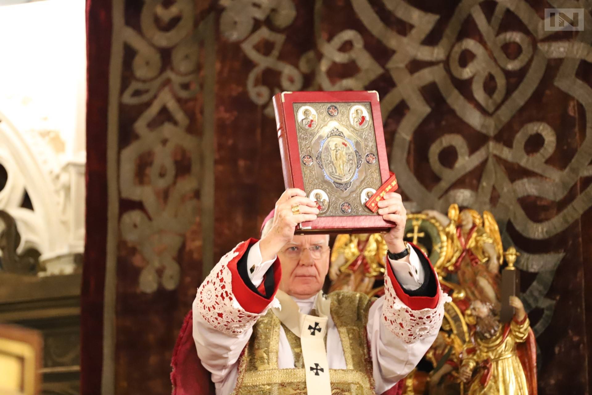 Wytyczne Kurii w sprawie świąt: księża nie będą chodzić po kolędzie