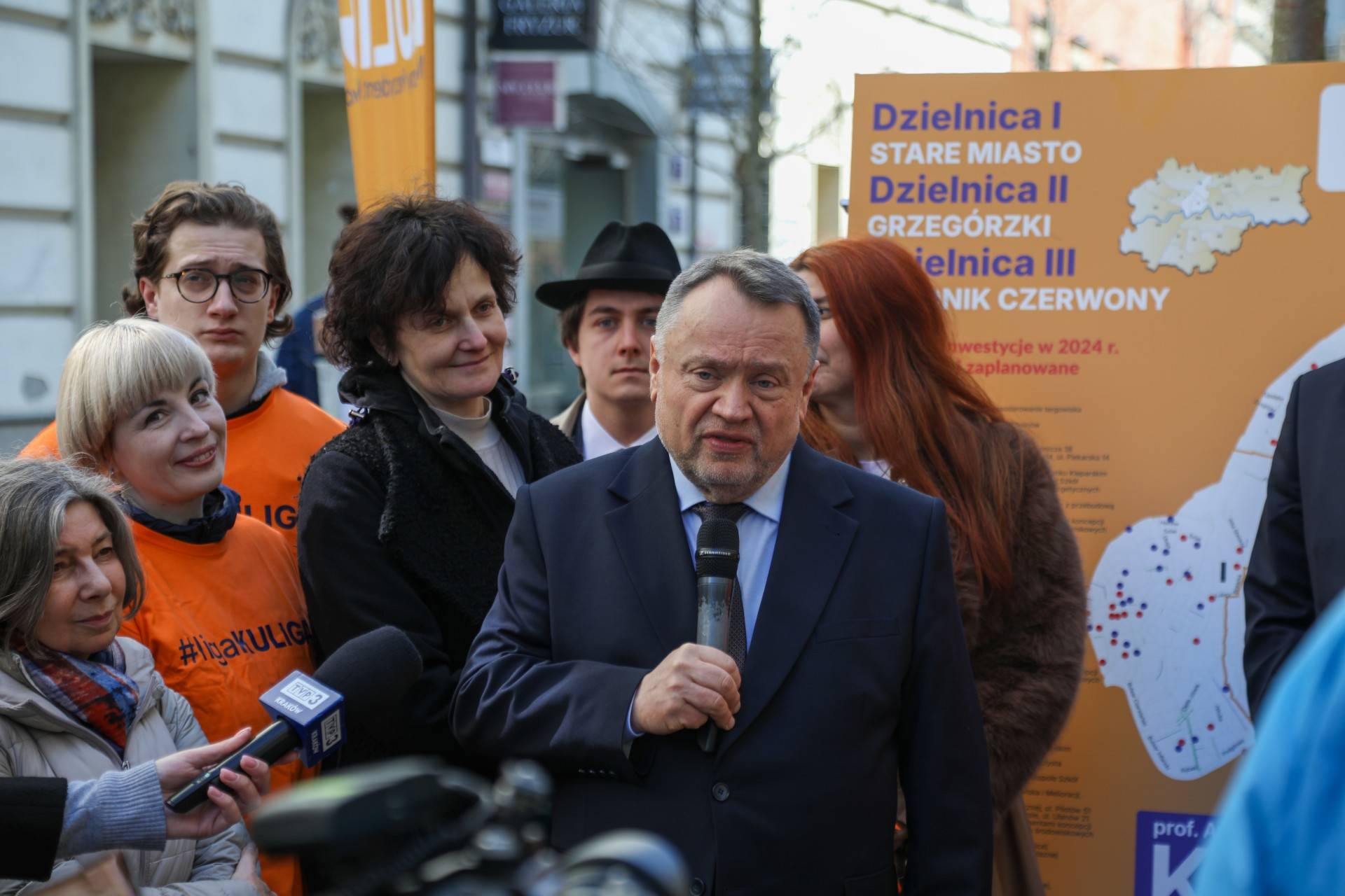 Andrzej Kulig: miasto nie powinno wynajmować lokali na pijalnie wódki
