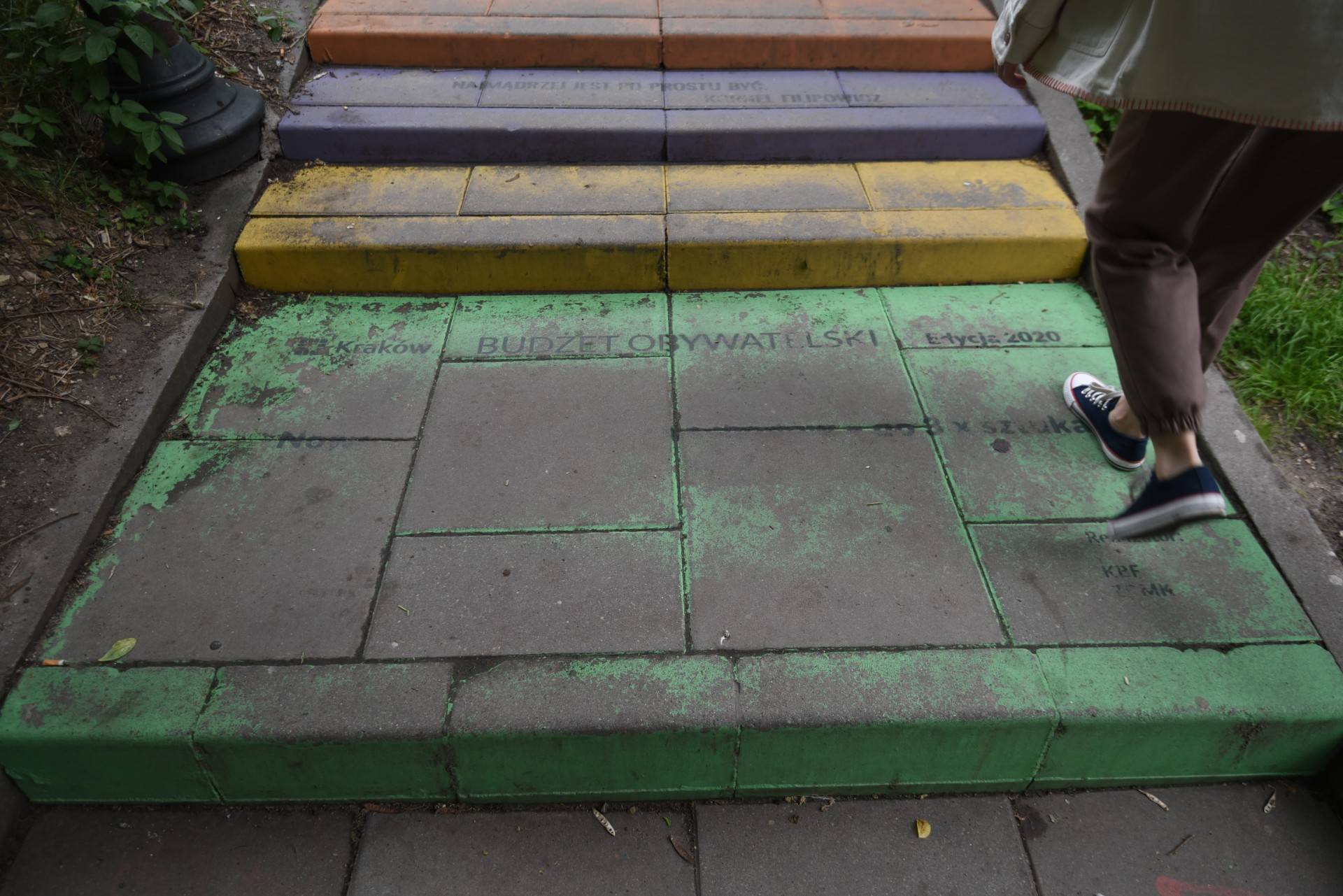 Słynne kolorowe schody znów do remontu