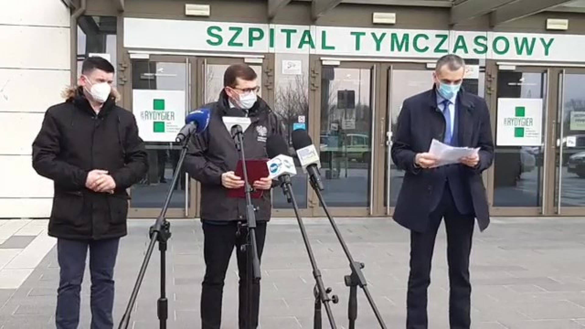 Rekordy zakażeń i zgonów a wojewoda: "gdyby rządziła PO ludzie umieraliby na ulicach"