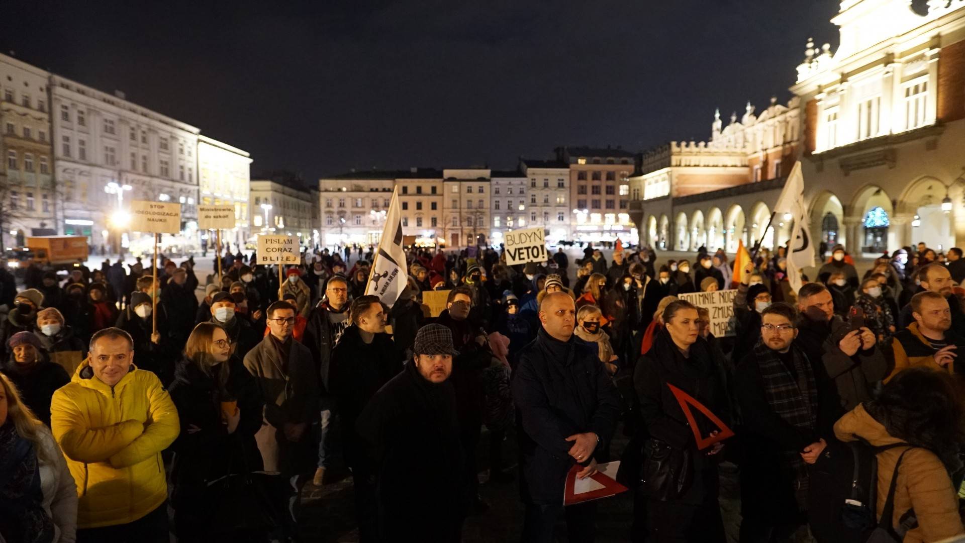 Stop Lex Czarnek! Chcemy weta! Manifestacja przeciw zmianom w prawie oświatowym