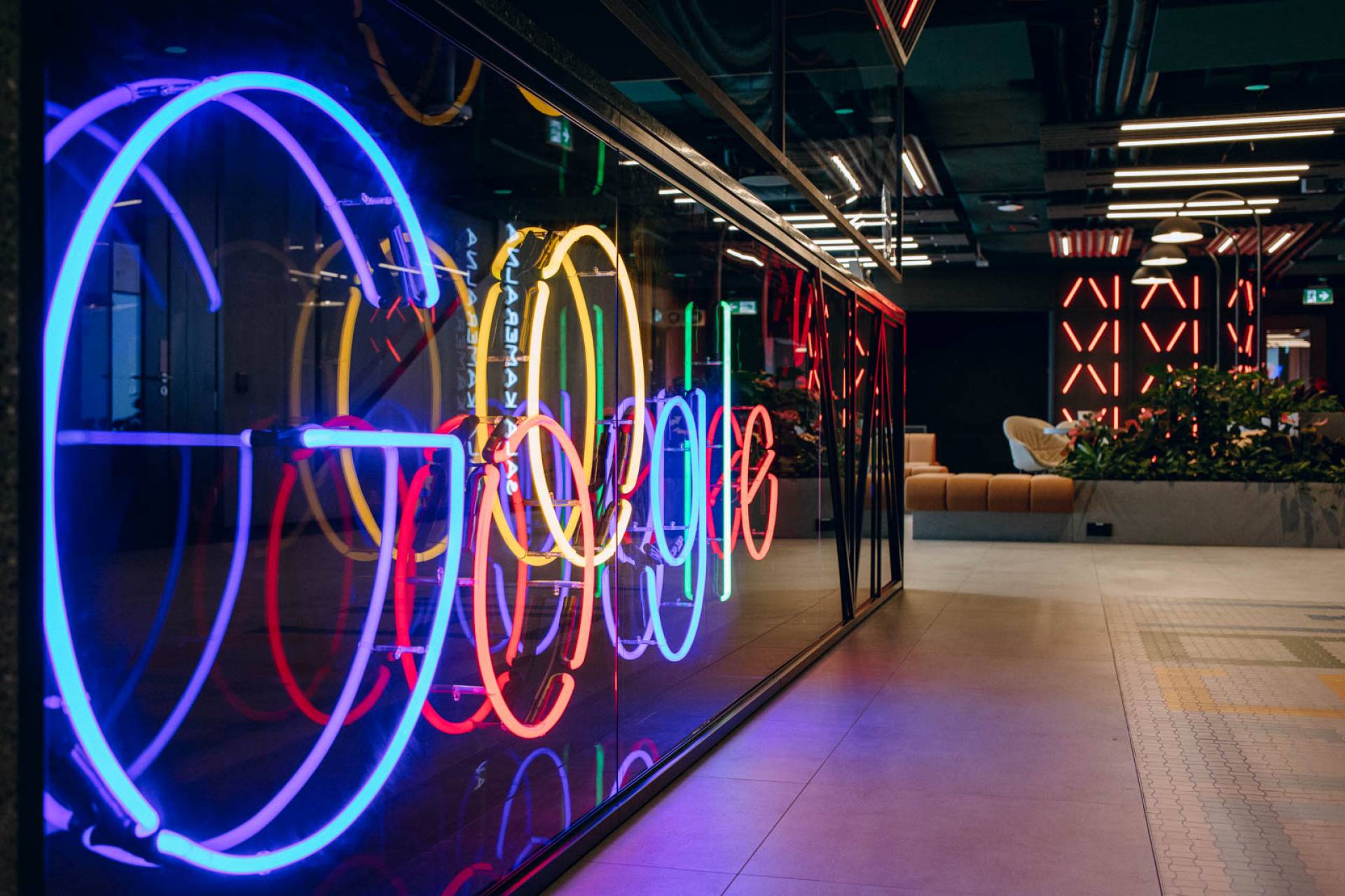 Światowy gigant wchodzi do Krakowa! Google szuka pracowników