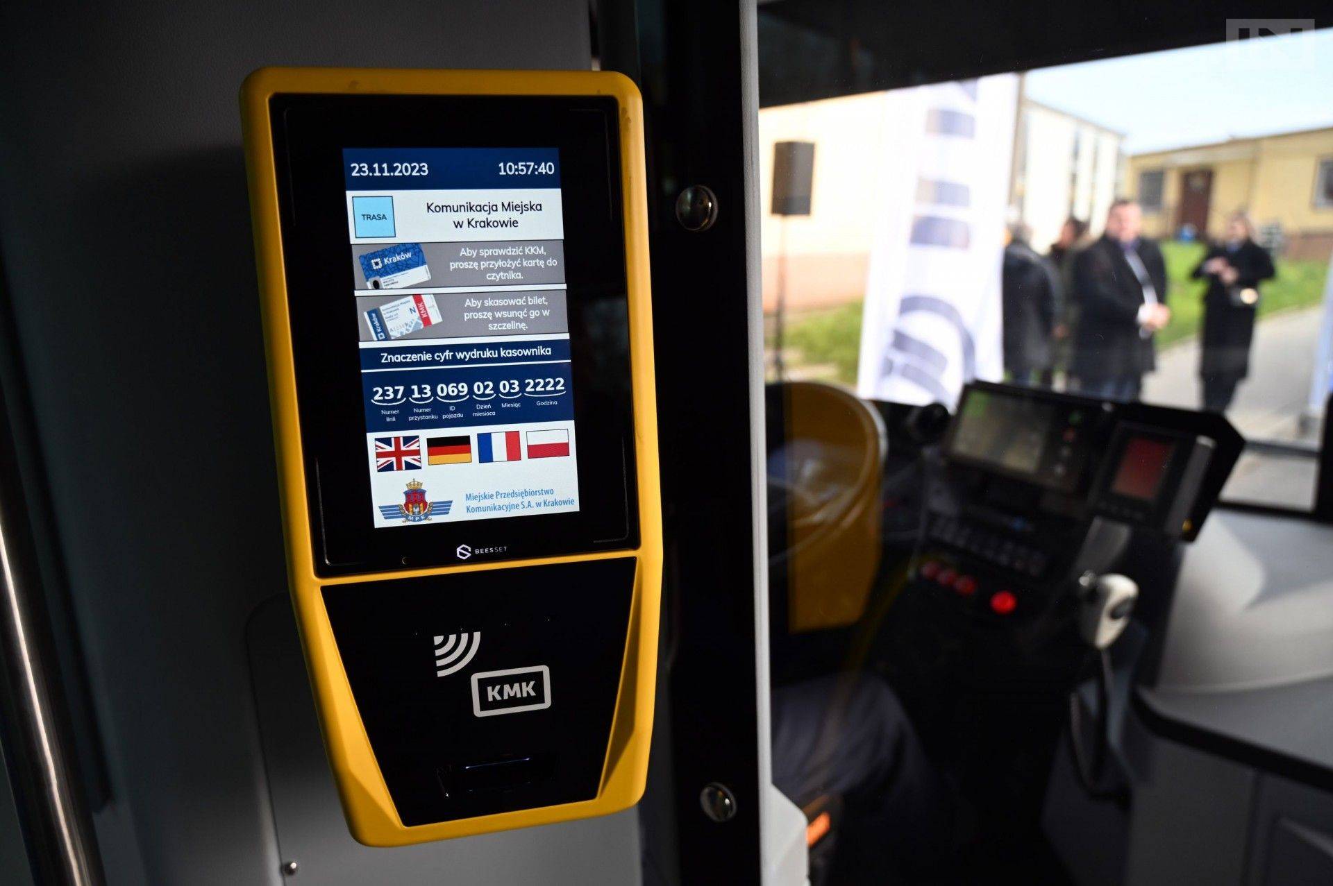 Nowa trasa linii autobusowej nr 183. Pasażerowie zadowoleni