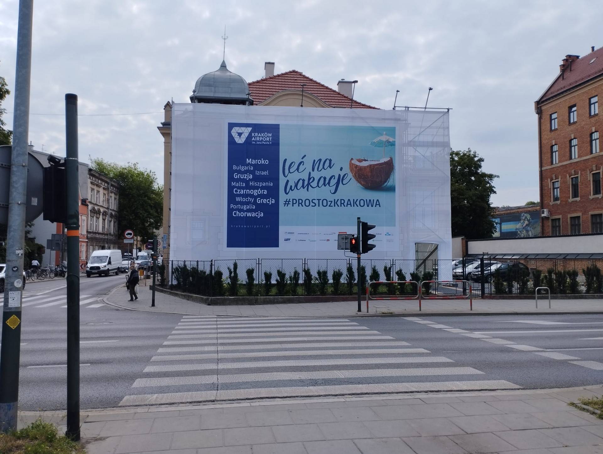 Znaleźli sposób na obejście uchwały krajobrazowej? Kraków Airport wyjaśnia