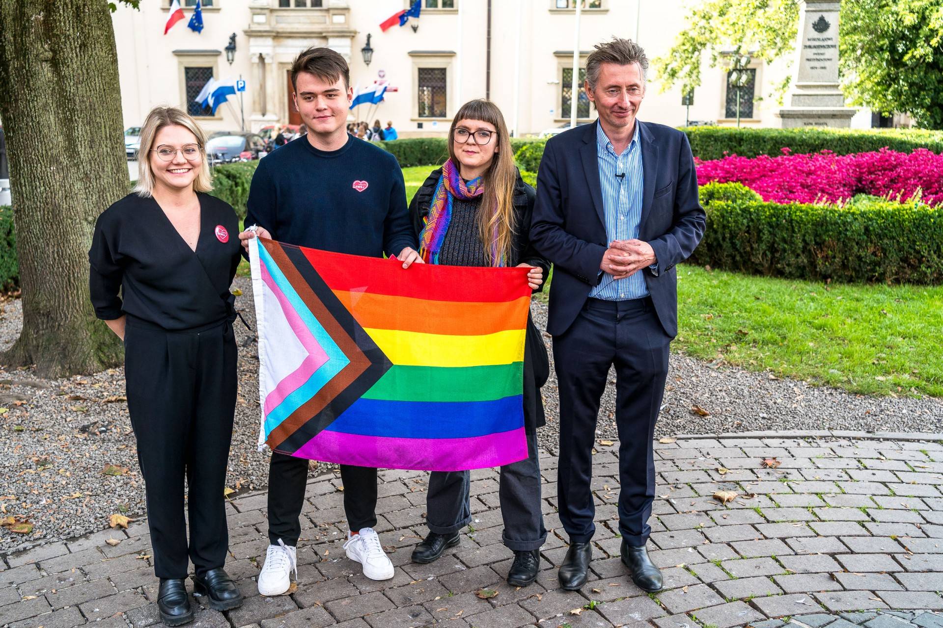 Prawie 18% osób na krakowskiej liście Lewicy do Sejmu to ludzie LGBT