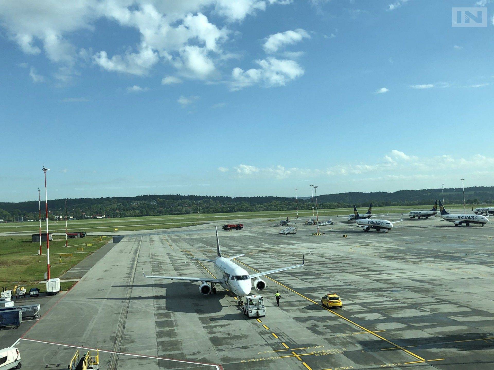 Lotnisko w Balicach zostanie zamknięte na pół roku? Pas startowy do remontu