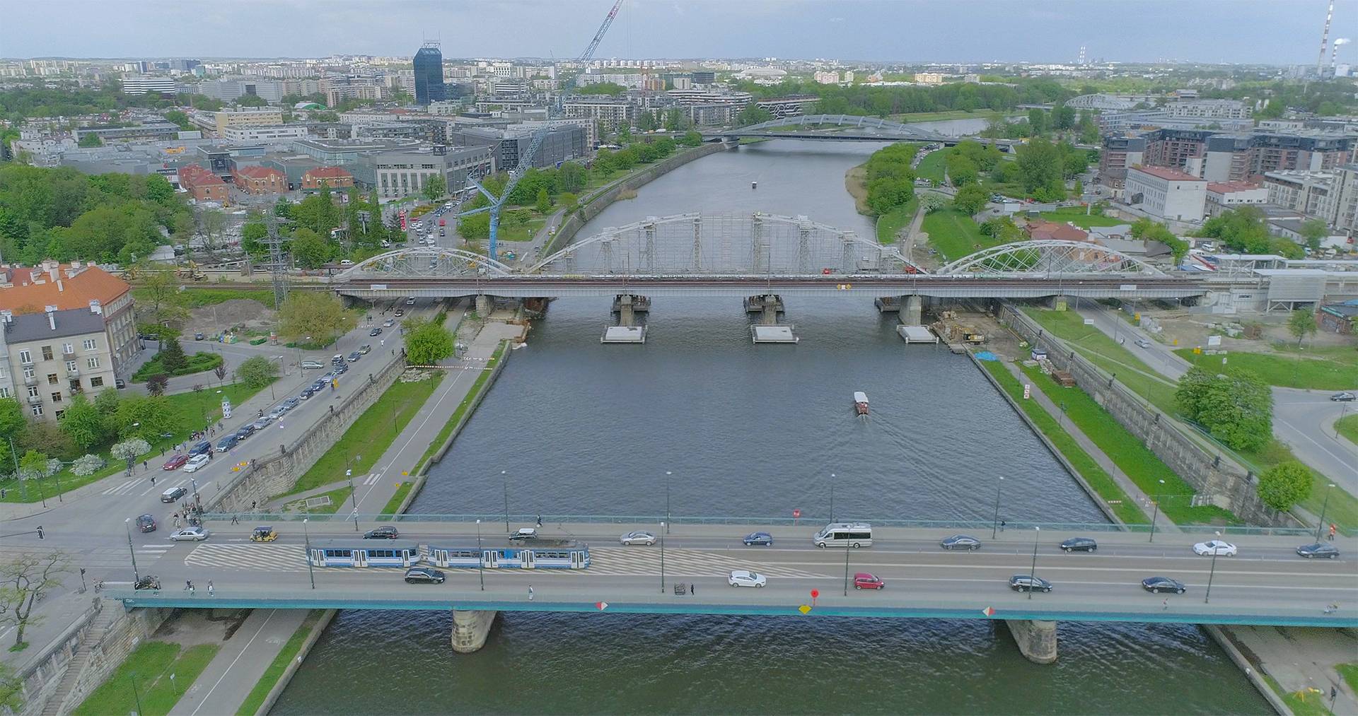 Takiego mostu kolejowego jeszcze w Polsce nie budowano...