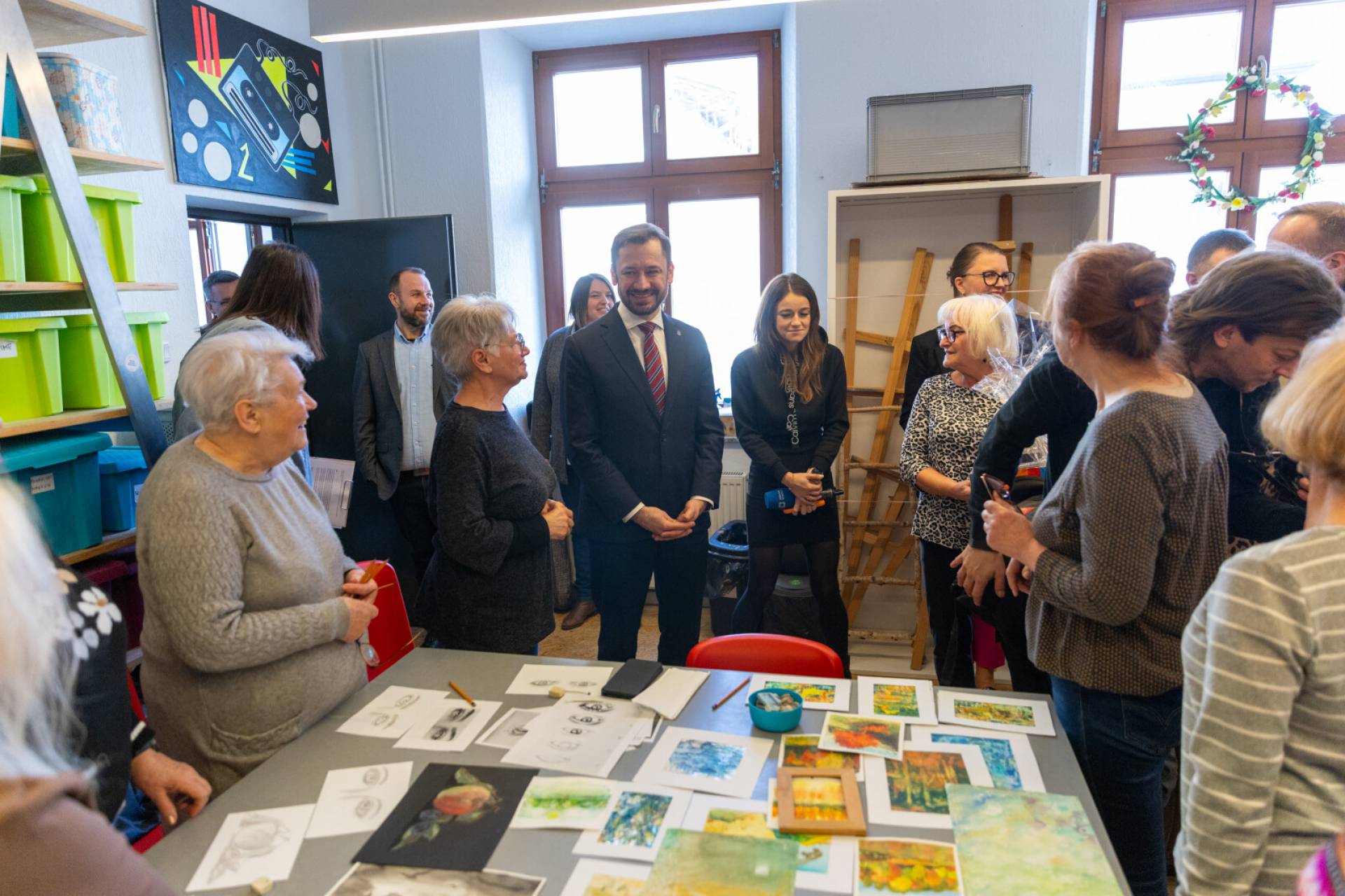 Prezent dla krakowskich seniorów, to może uratować życie