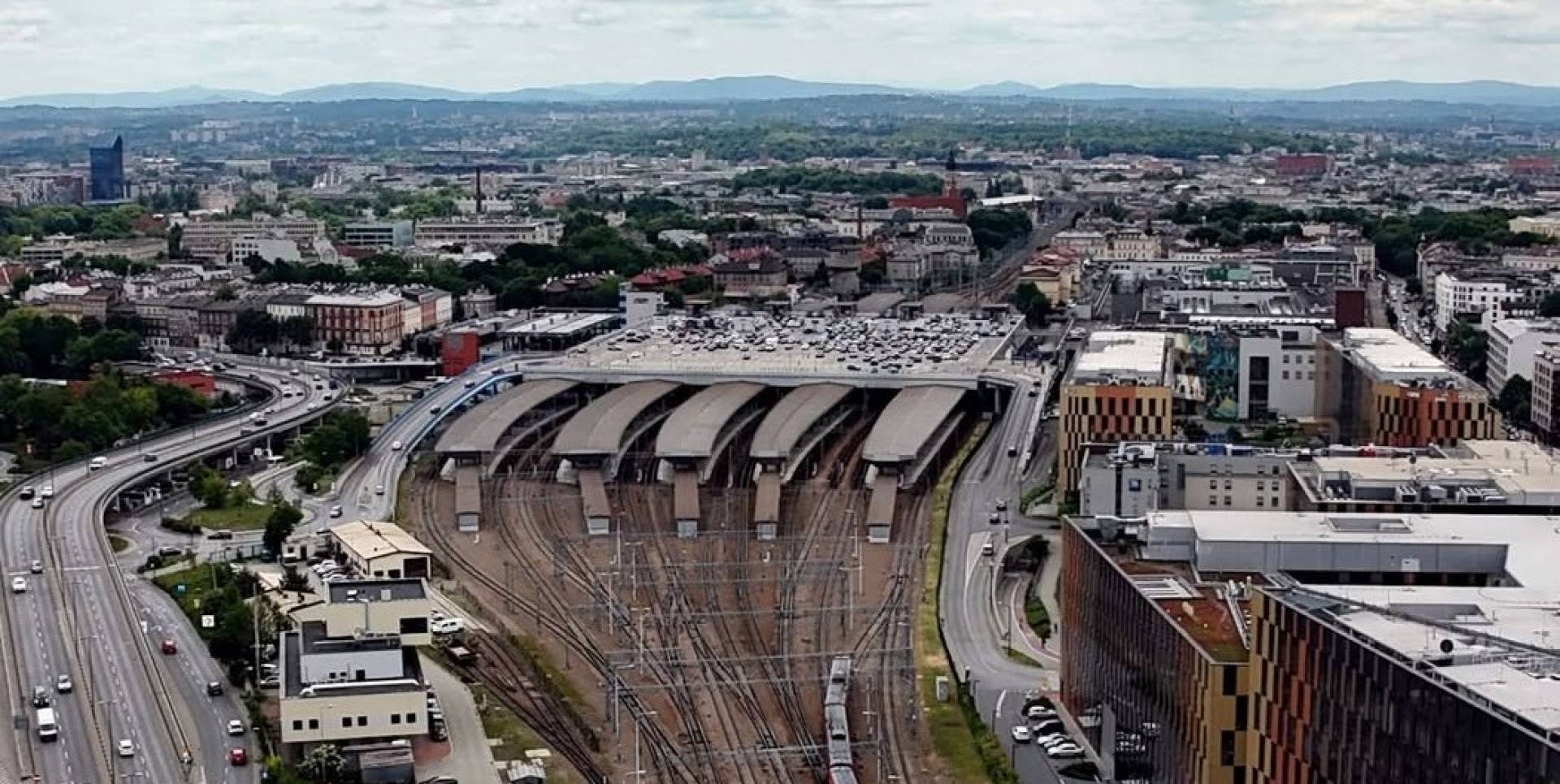 Kraków Główny najlepszy w kraju. Ta liczba robi wrażenie