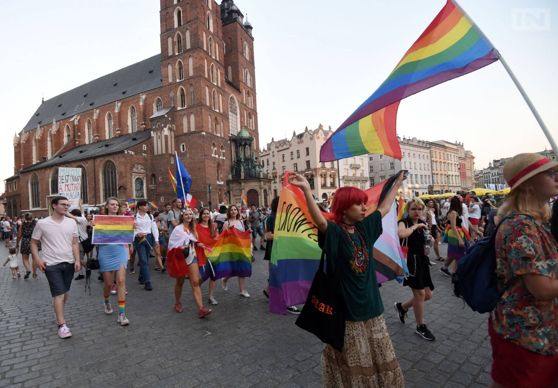 Kraków odcina się od uchwały anty-LGBT. "Nie pozbawiać miasta funduszy"