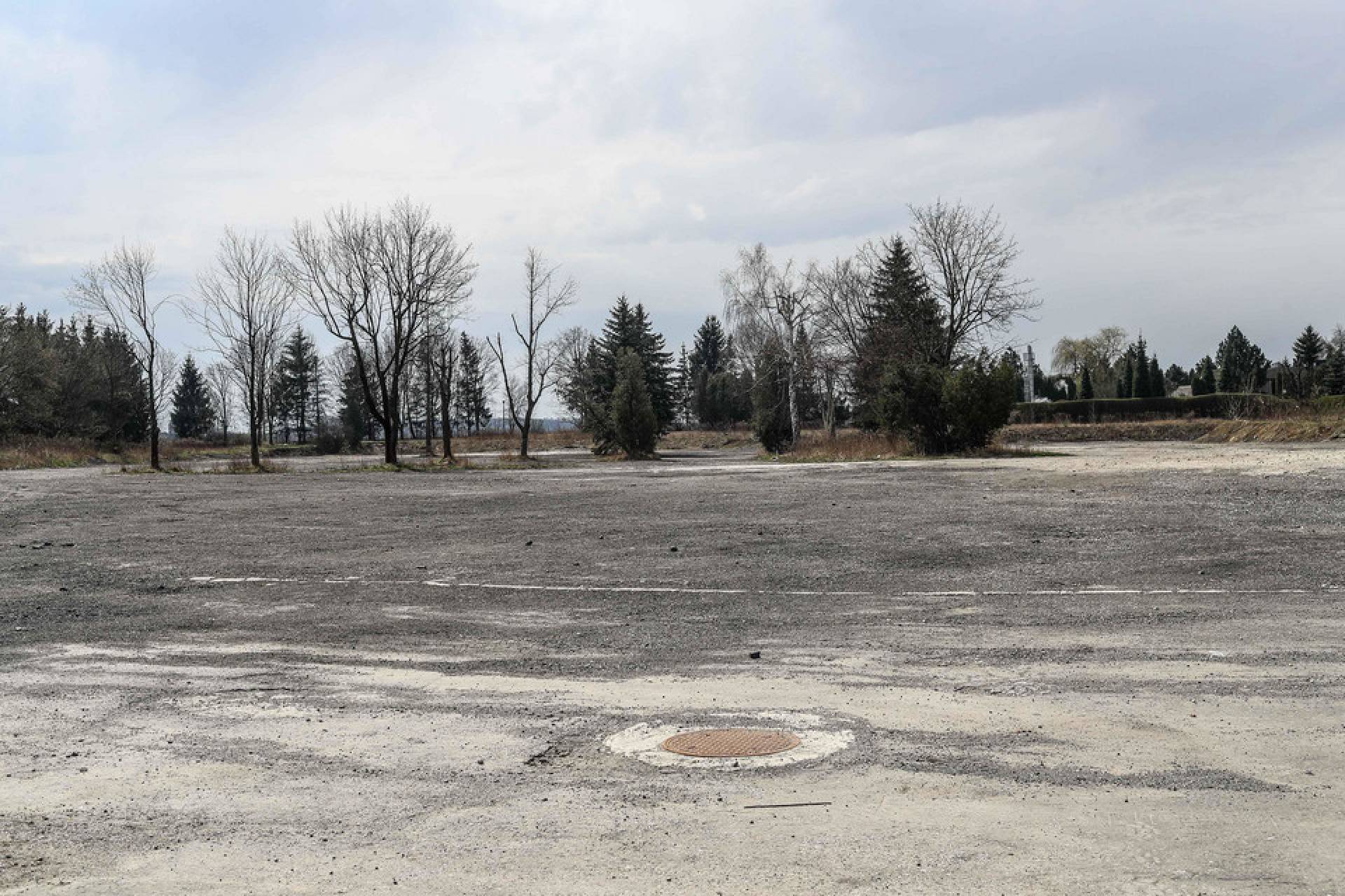 Na miejscu motelu Krak powstanie park, kuria chciała tu budować kościół