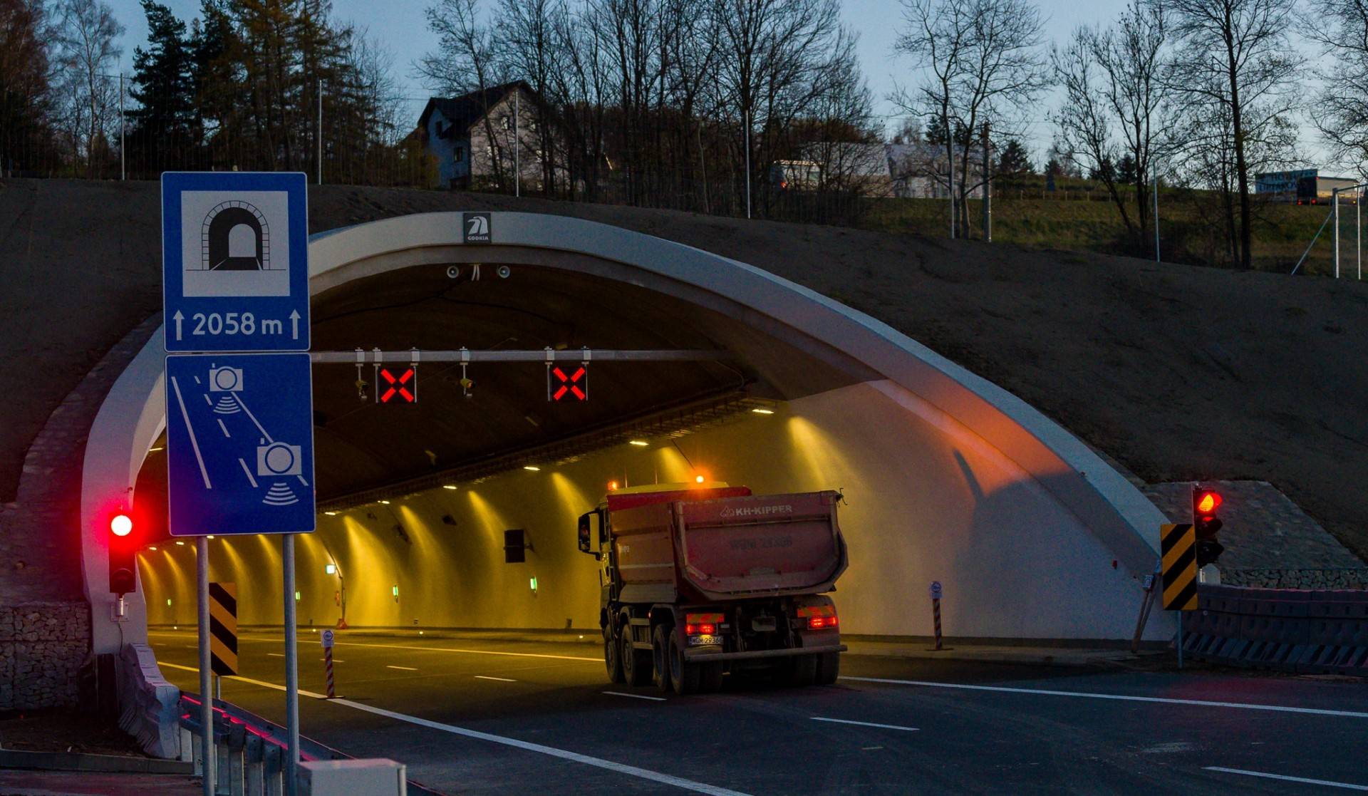 Chwilowo zamkną tunel na zakopiance, spore utrudnienia i objazdy