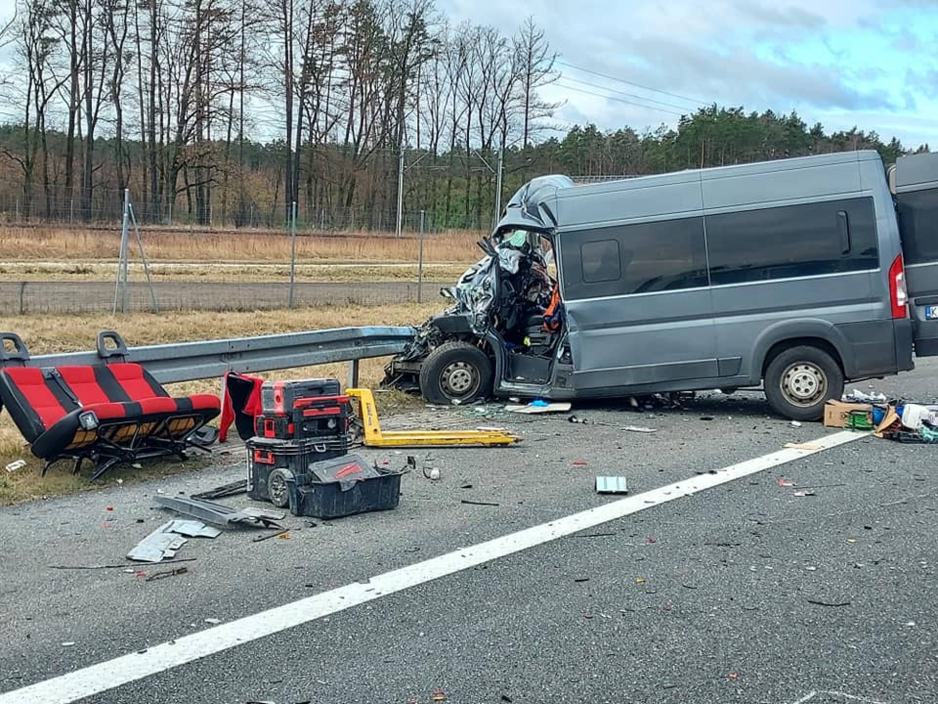 Tragedia na autostradzie Kraków - Tarnów, zginęły cztery osoby