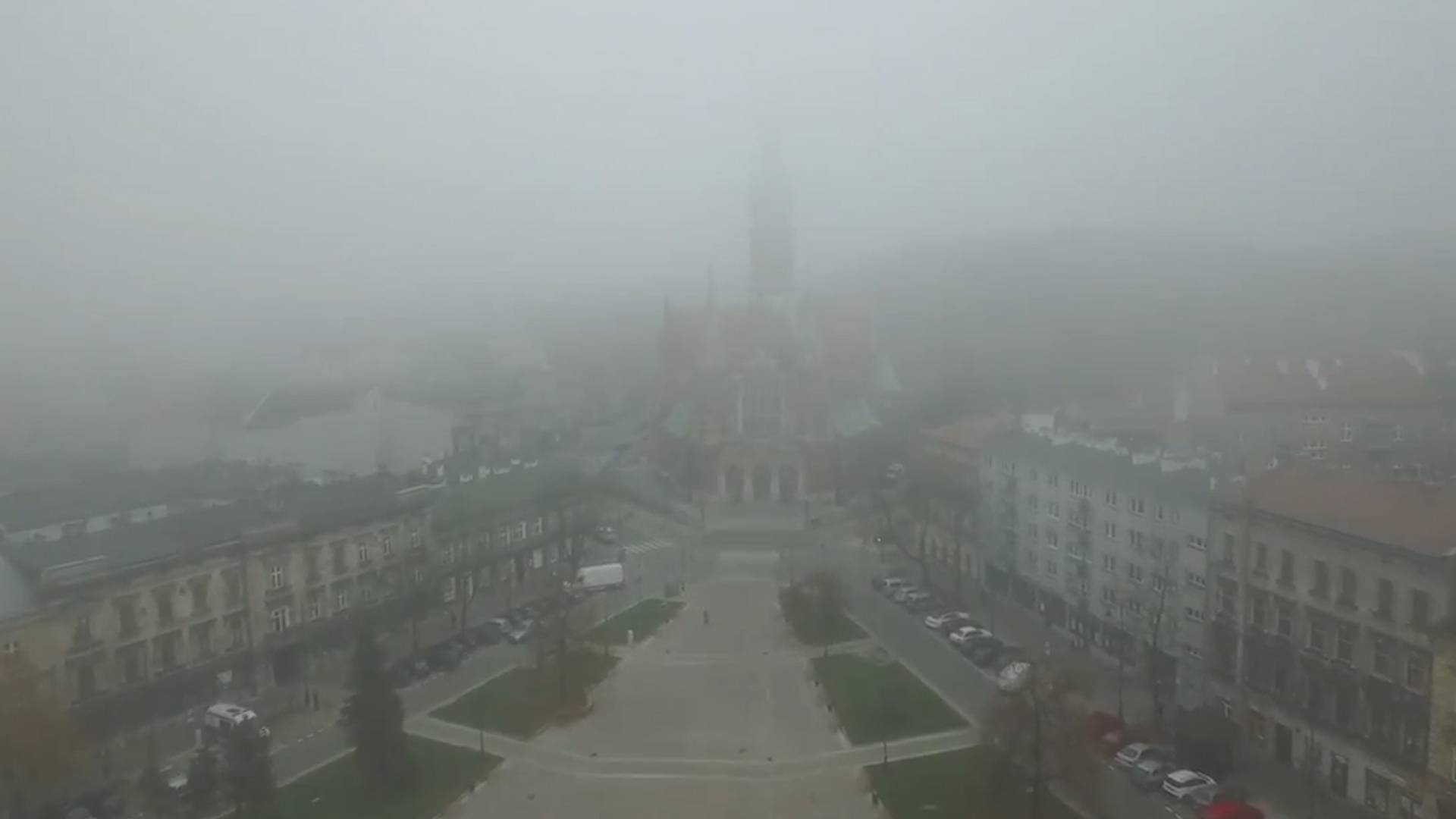 Ostrzeżenie dla Krakowa: drugi stopień zagrożenia zanieczyszczeniem powietrza