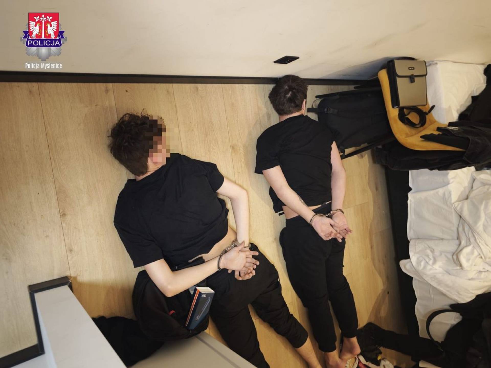 Oszukiwali „na pracownika banku”, wyłudzili półtora miliona złotych