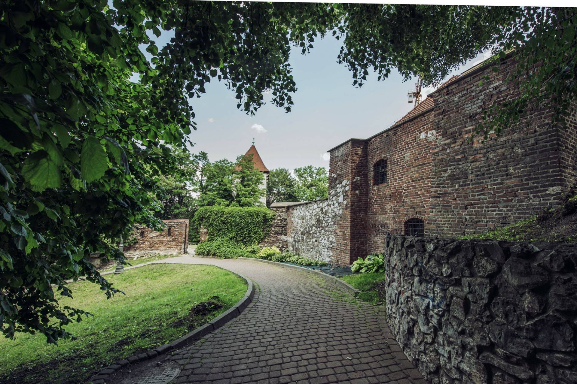 Zwiedzam powoli, zachęta do głębszego poznania Wieliczki