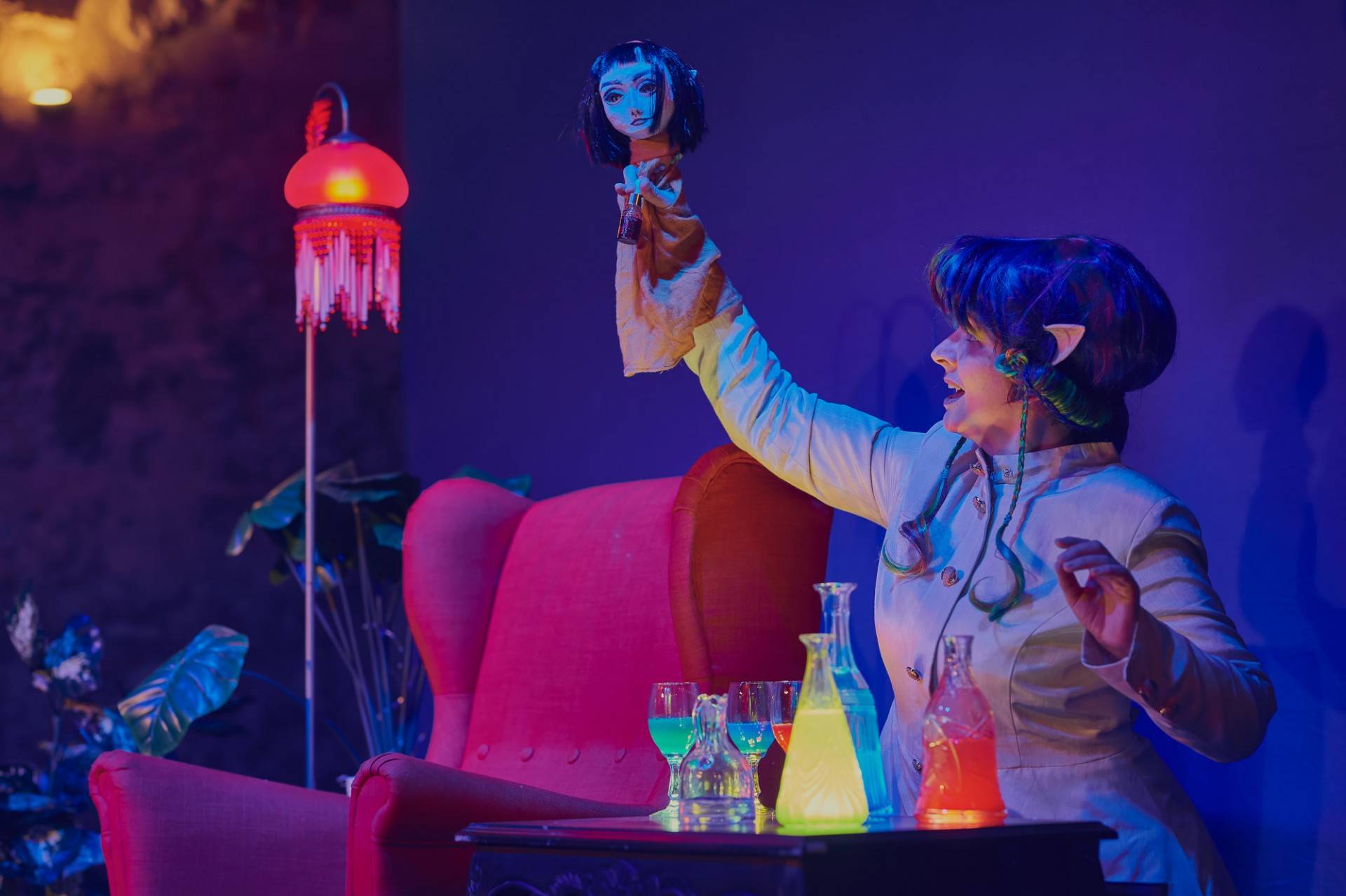 Polecamy dla dzieci: Iris i Tęczowe Drzewo