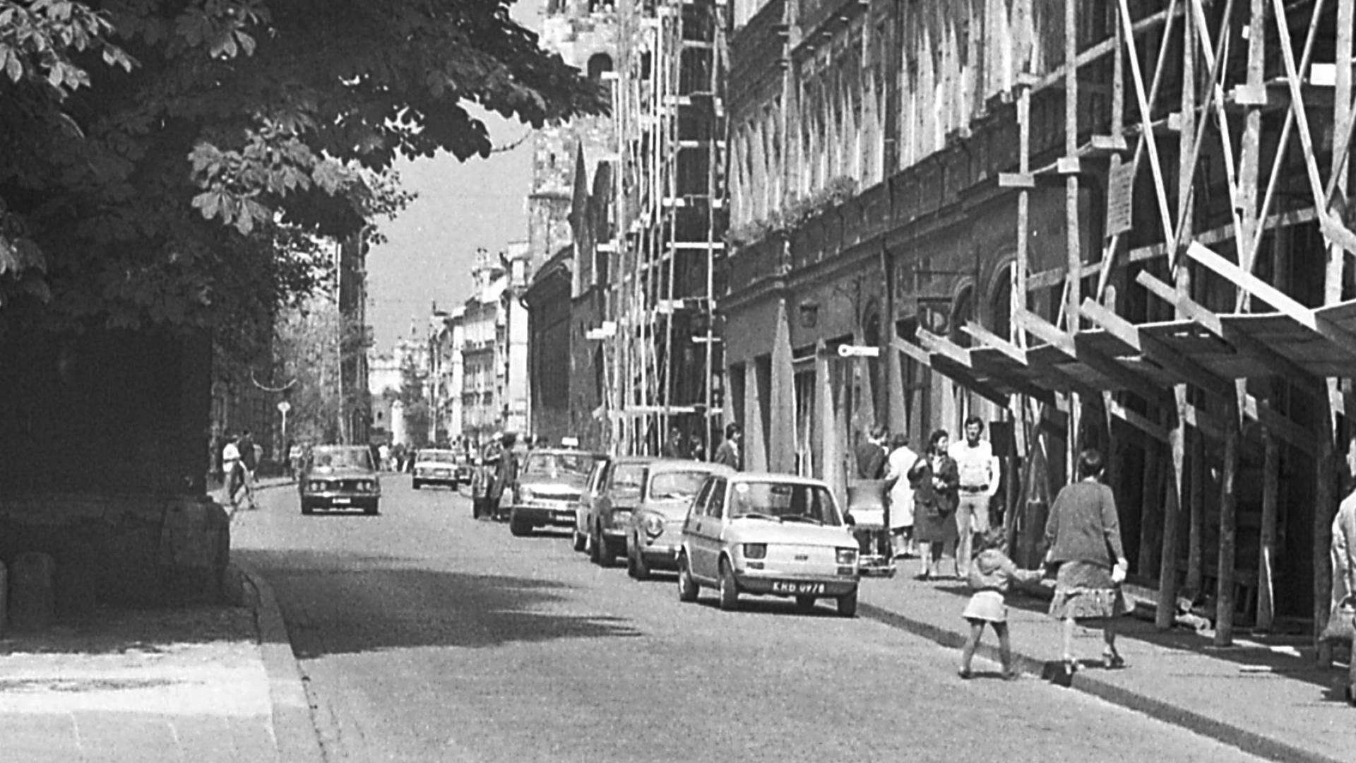 Tak wyglądały ulice i place Krakowa czterdzieści lat temu...