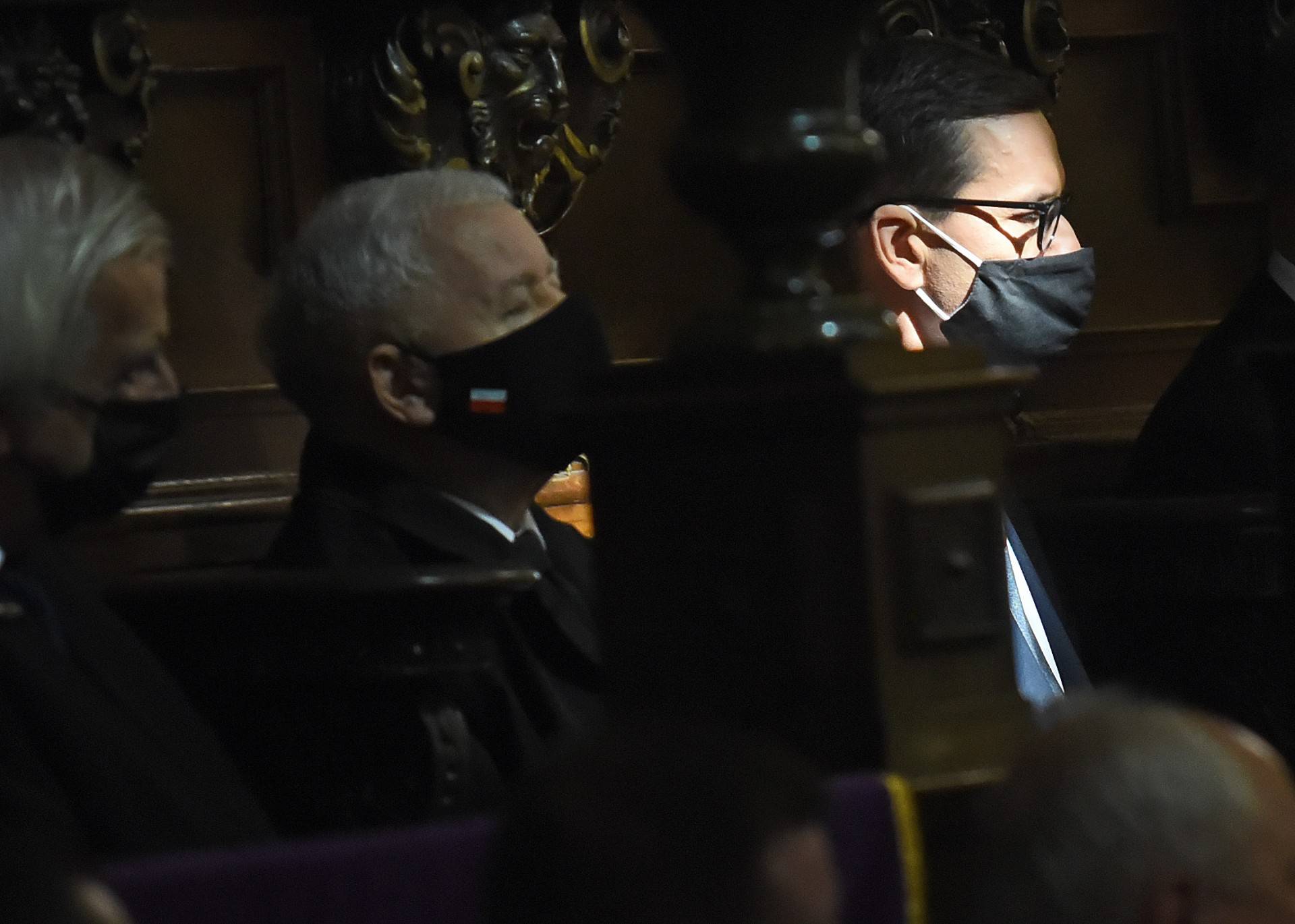 Pogrzeb proboszcza katedry wawelskiej. Obecni prezydent, premier i liderzy PiS