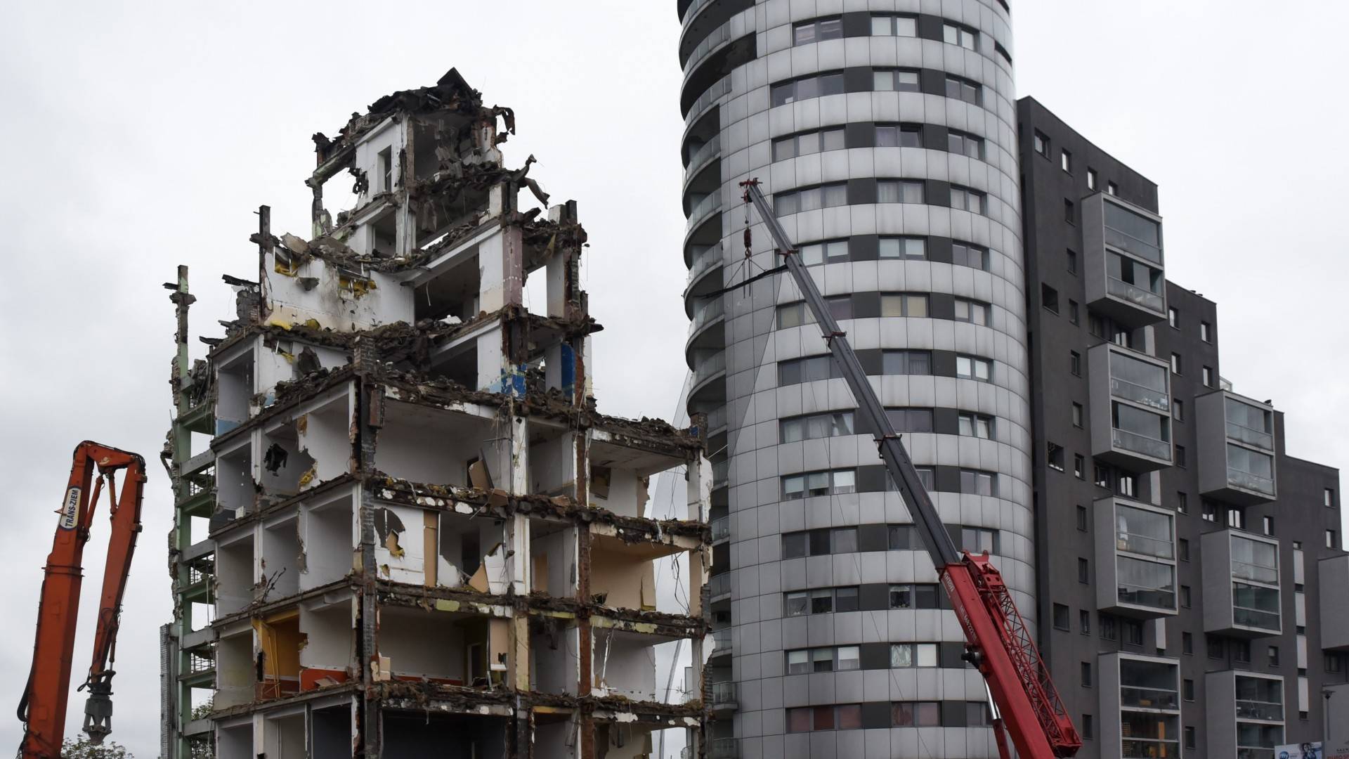 Wyburzanie w Krakowie: tu wyrosną kolejne wieże