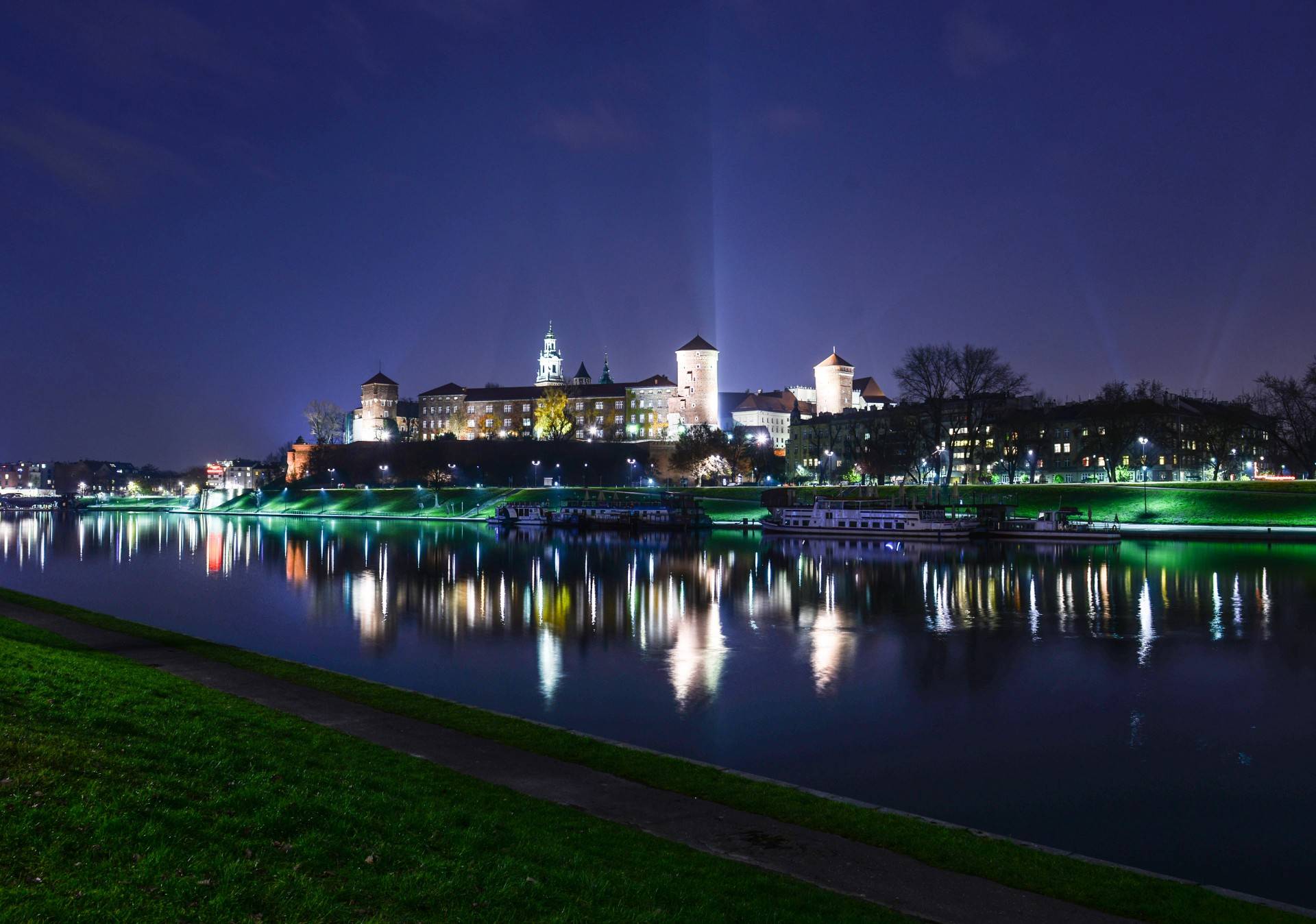 Nocny spacer po Krakowie. Tu zawsze jest pięknie