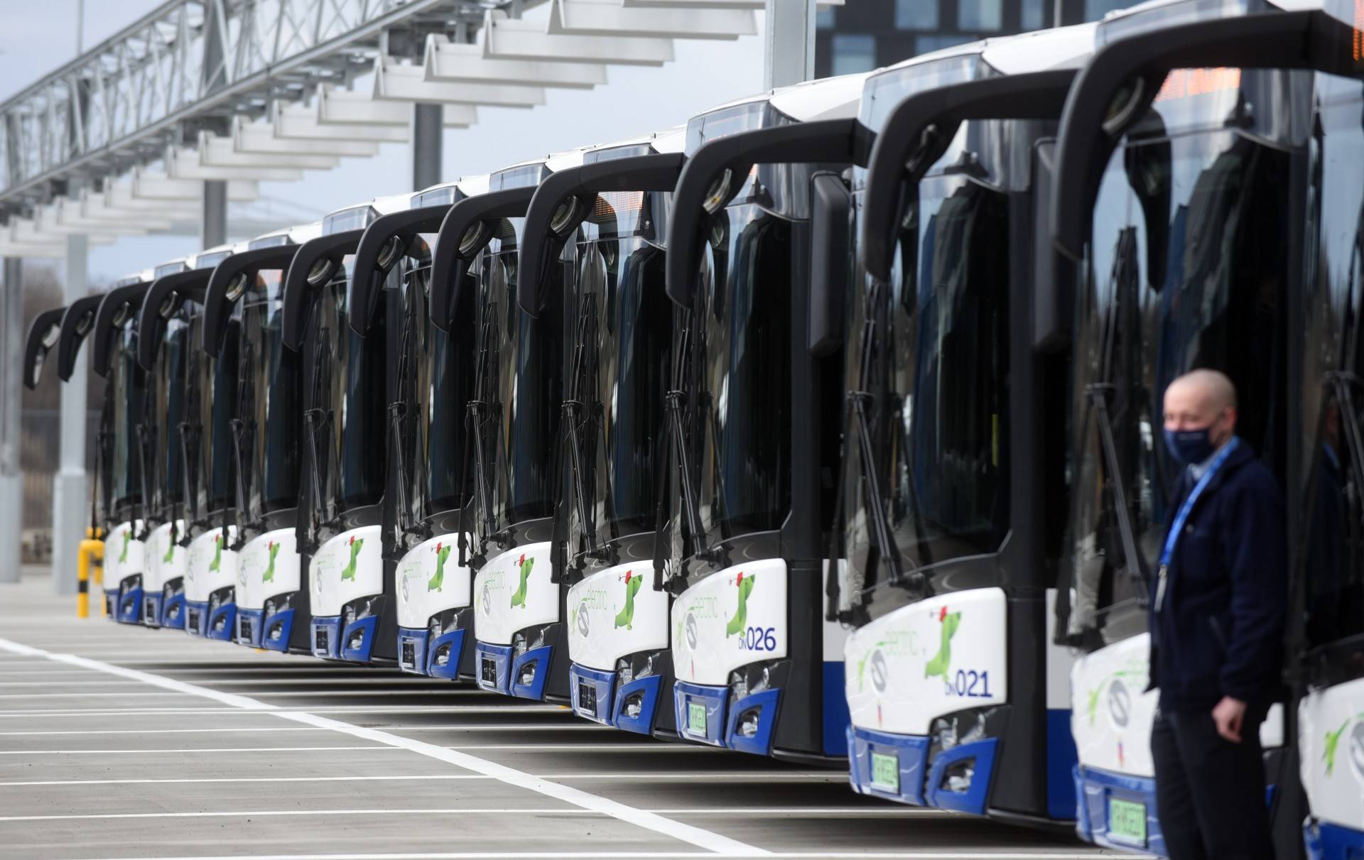 Nowe autobusy elektryczne wyjeżdżają na ulice Krakowa