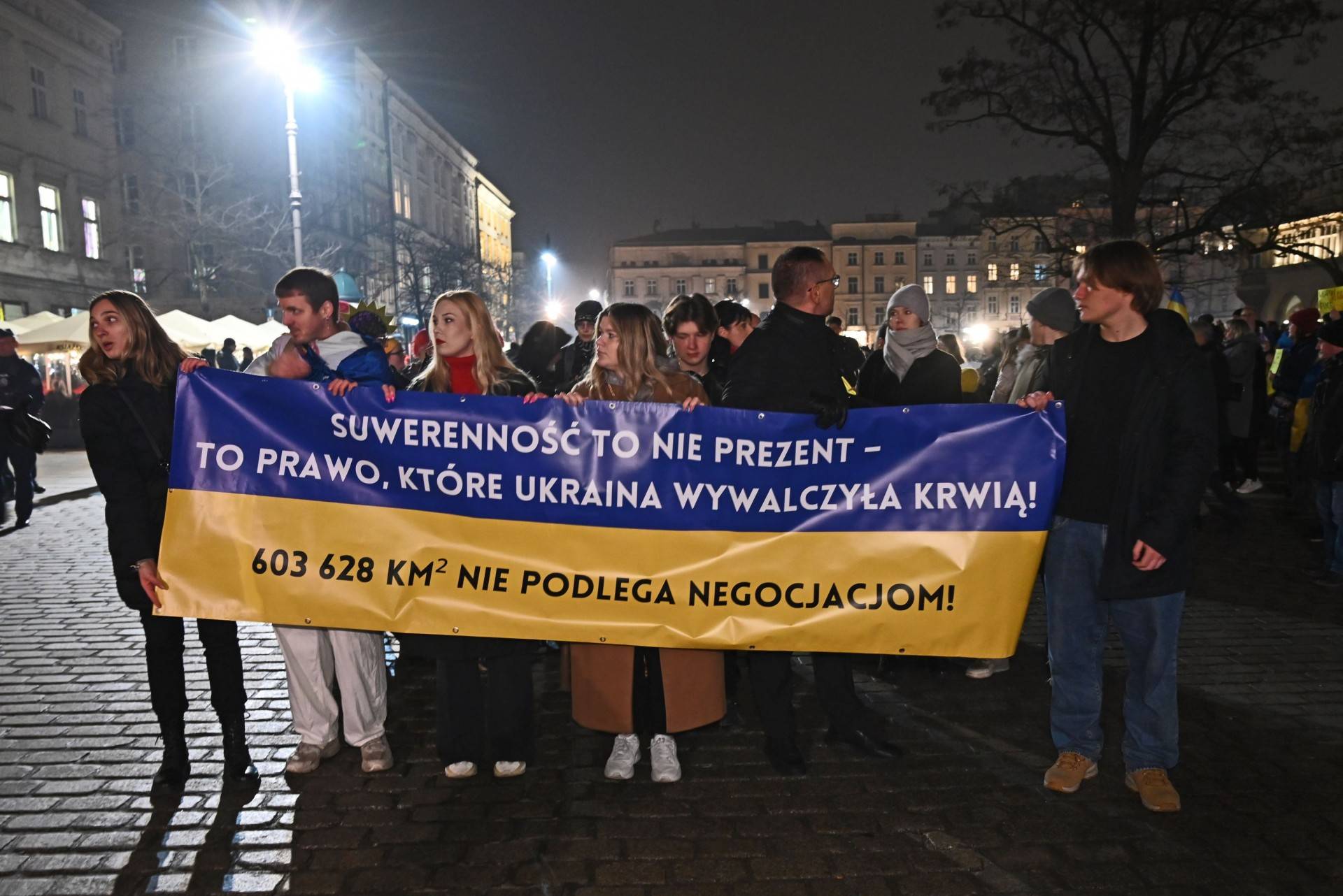 Jeśli Ukraina upadnie, Europa nie przetrwa. Manifestacja w Krakowie