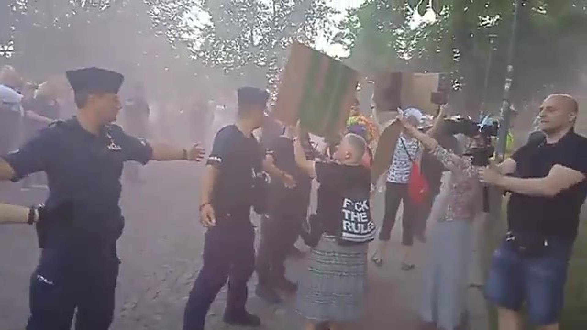 Miesięcznica, protest