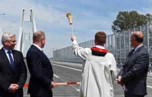 Niepoświęcone się nie liczy? "Pokropkowe" szaleństwo