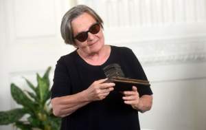 Agnieszka Holland z nagrodą im. Jerzego Turowicza, fot. Marek Lasyk