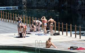 Na Zakrzówku już zaczęło się lato. Park i kąpielisko robią wrażenie!