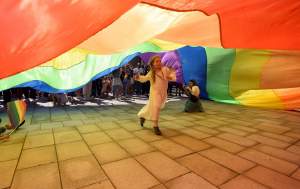 Radosny Marsz Równości w Krakowie: tu jest normalna Polska