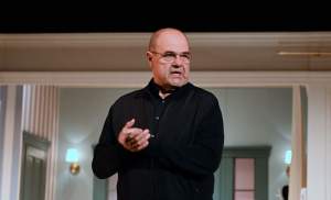 Cezary Żak reżyseruje w Krakowie, bedzie można... "Umrzeć ze śmiechu"