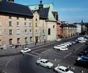 Tak to wyglądało w ubiegłym stuleciu. Wówczas był priorytet dla aut