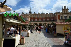Stragany znów wypelniły Rynek Główny w Krakowie