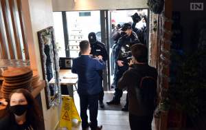 Nie mamy nic do stracenia... Restauracja "zatrudnia" klientów