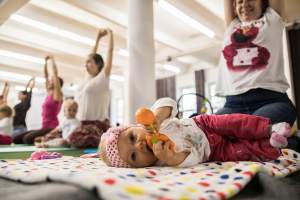 Joga i szczęśliwe dzieciaki