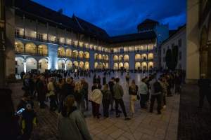 Rewelacyjna Noc Muzeów, krakowianie i goście lubią takie zwiedzanie