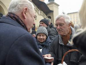 Władza świecka i kościelna przełamała się opłatkiem