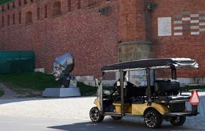 „Kobieta w czepcu – głowa wawelska”, ta rzeźba ma intrygować...